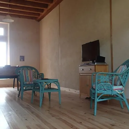 Au Nid D'hirondelles Holiday home *