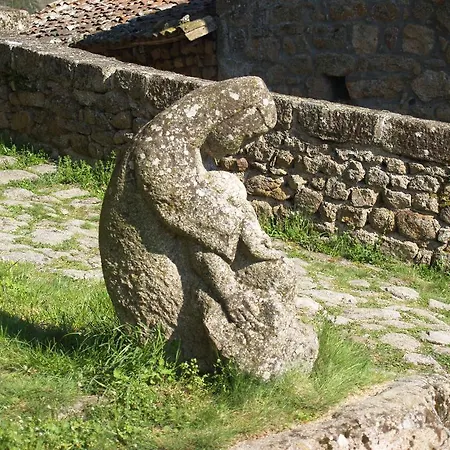 度假居 Au Nid D'hirondelles Saint-Andre-de-Chalencon