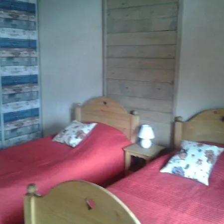 Holiday home Au Nid D'hirondelles *